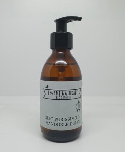 OLIO PURISSIMO DI MANDORLE DOLCI - LEGAME NATURALE OLIO PURISSIMO DI MANDORLE DOLCI - LEGAME NATURALE