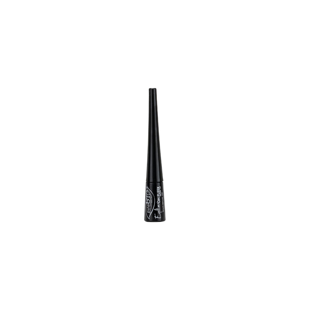 Eyeliner On Fleek Brush Tip